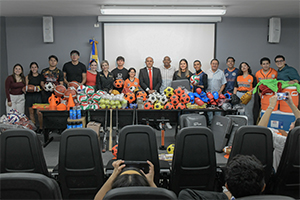 La FCC fortalece a sus equipos representativos con la entrega de material deportivo