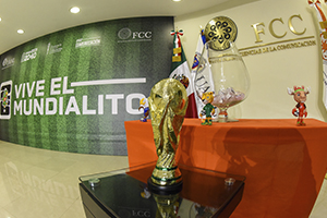 La FCC lleva a cabo el sorteo oficial de equipos para el Mundialito 2026.