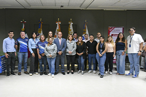 La FCC realiza con éxito la Feria del Empleo 2026 para impulsar la inserción laboral de estudiantes y egresados.