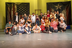 Difusión Cultural de la FCC presenta la obra Amor sin Barreras en el Aula Magna de Colegio Civil