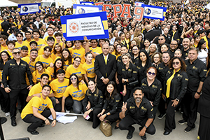 La FCC participa en la conmemoración del 55.º aniversario de la Autonomía de la UANL