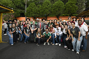 La FCC celebra la Noche Mexicana.